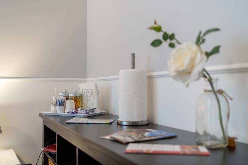Terrazze Italiane City Center - White Apartment Verona Bagian luar foto