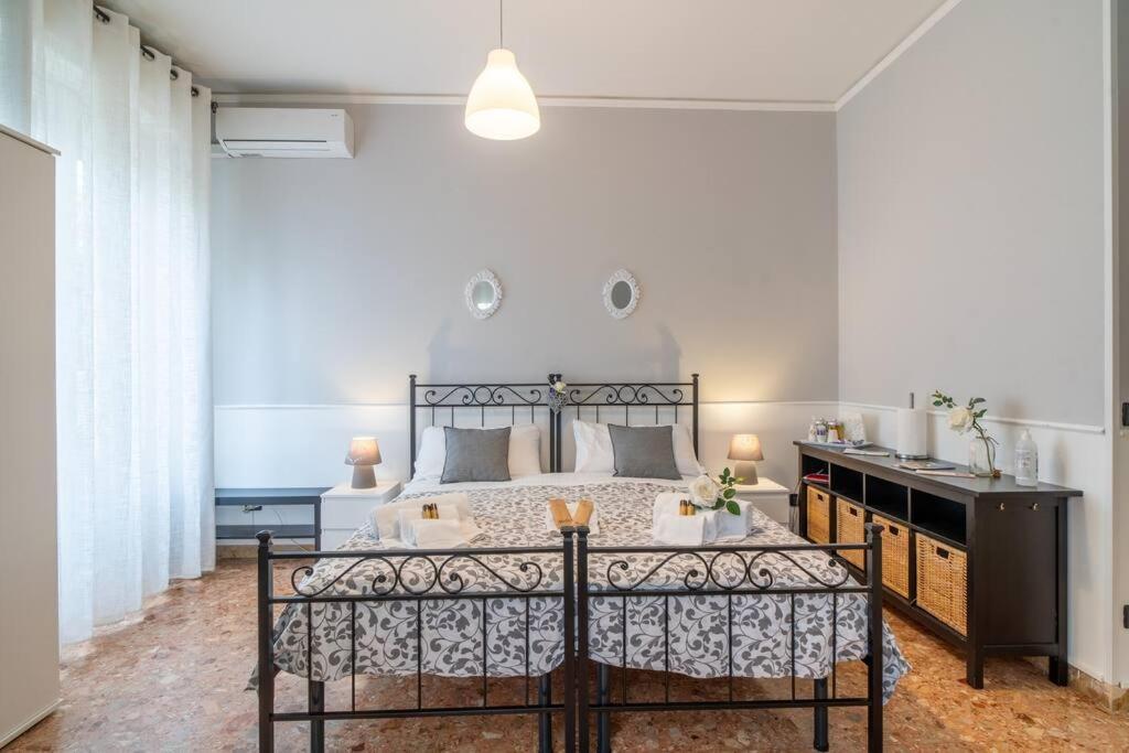 Terrazze Italiane City Center - White Apartment Verona Bagian luar foto