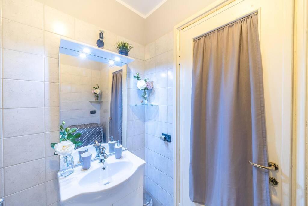 Terrazze Italiane City Center - White Apartment Verona Bagian luar foto
